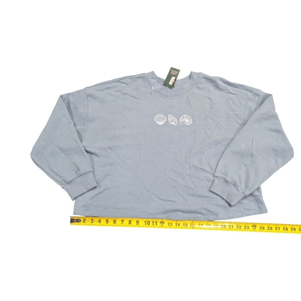 ⭐B3 Wild Fable Low Cut Cropped Sweat Shirt - Blue / Sea Shells, Size Large